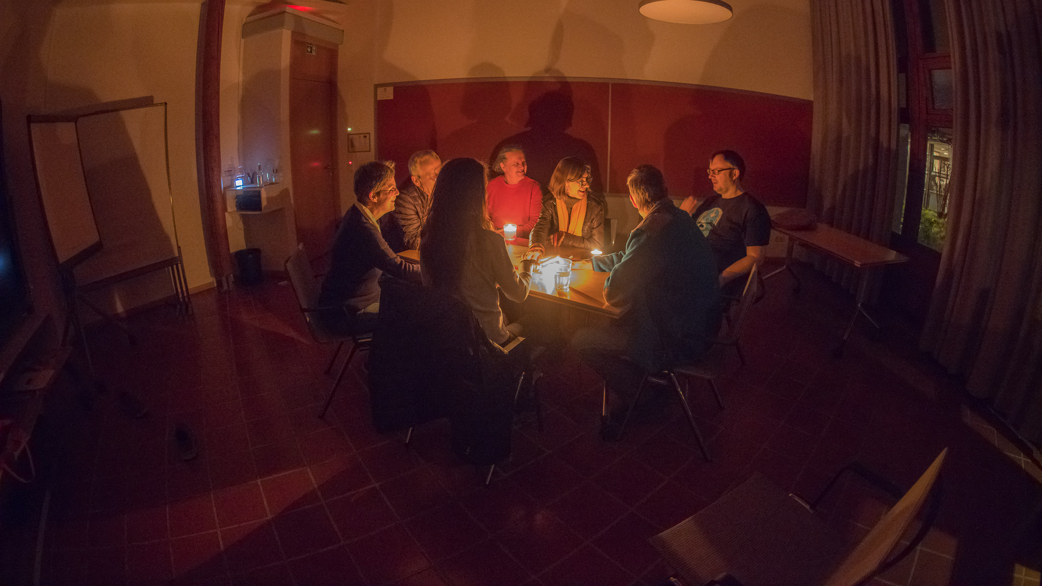 20220409221500 R5D 1818